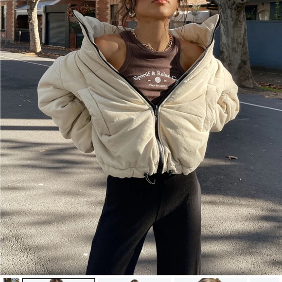 Princess Polly corduroy crop puffer - Picture 2 of 6